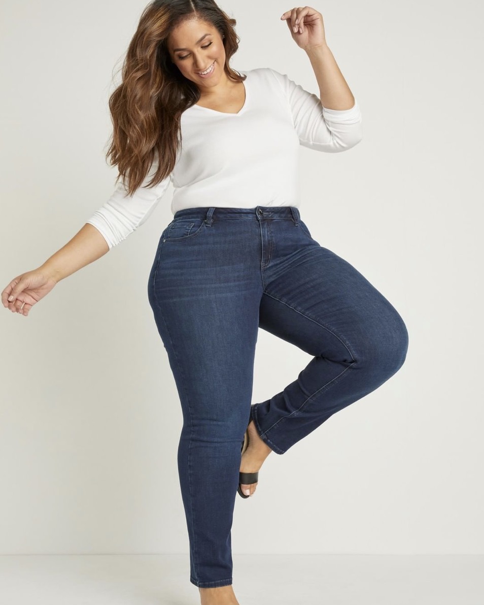 8 Of The Best Stores To Shop At For Plus Size Jeans